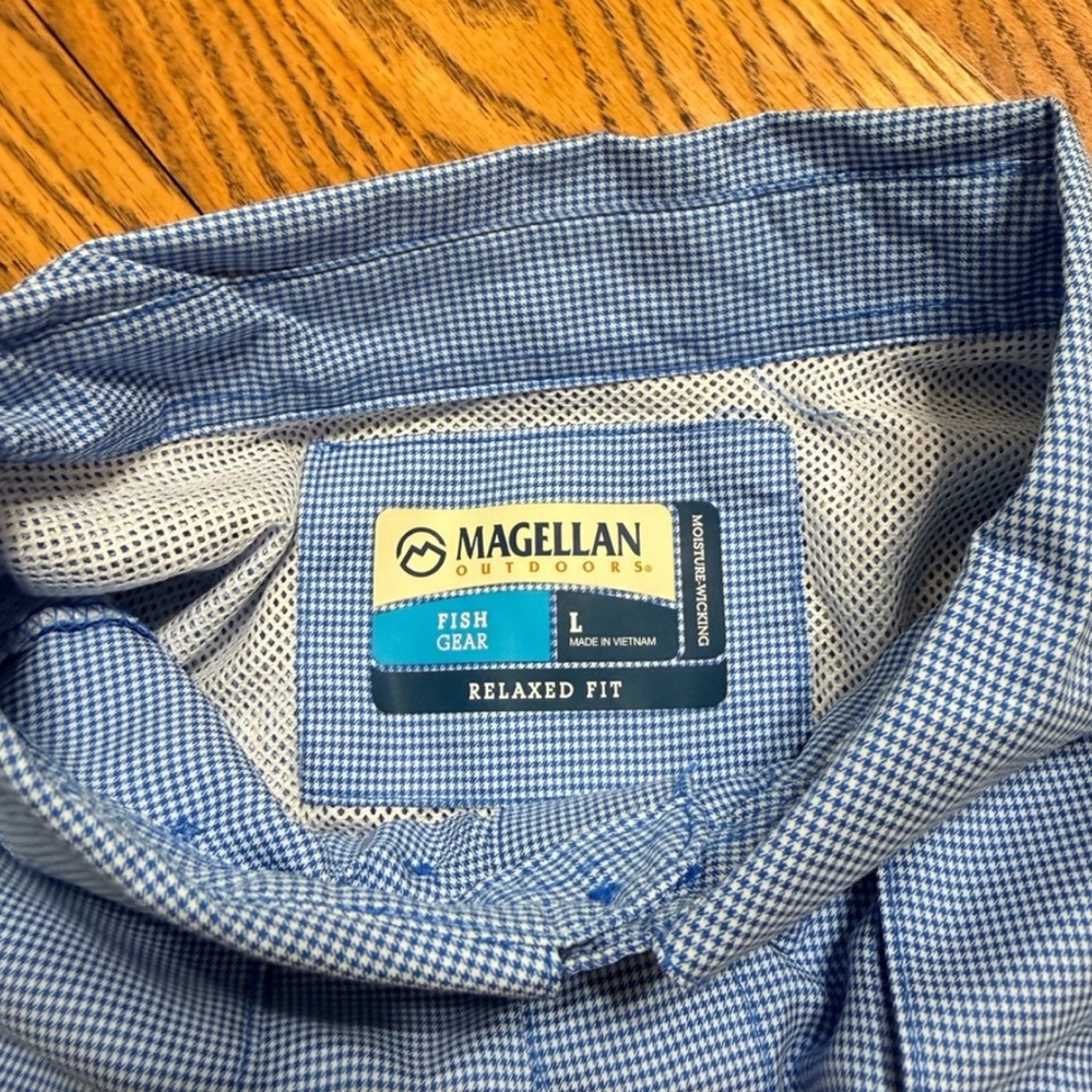 Magellan Outdoors Blue Gingham Men's Shirt